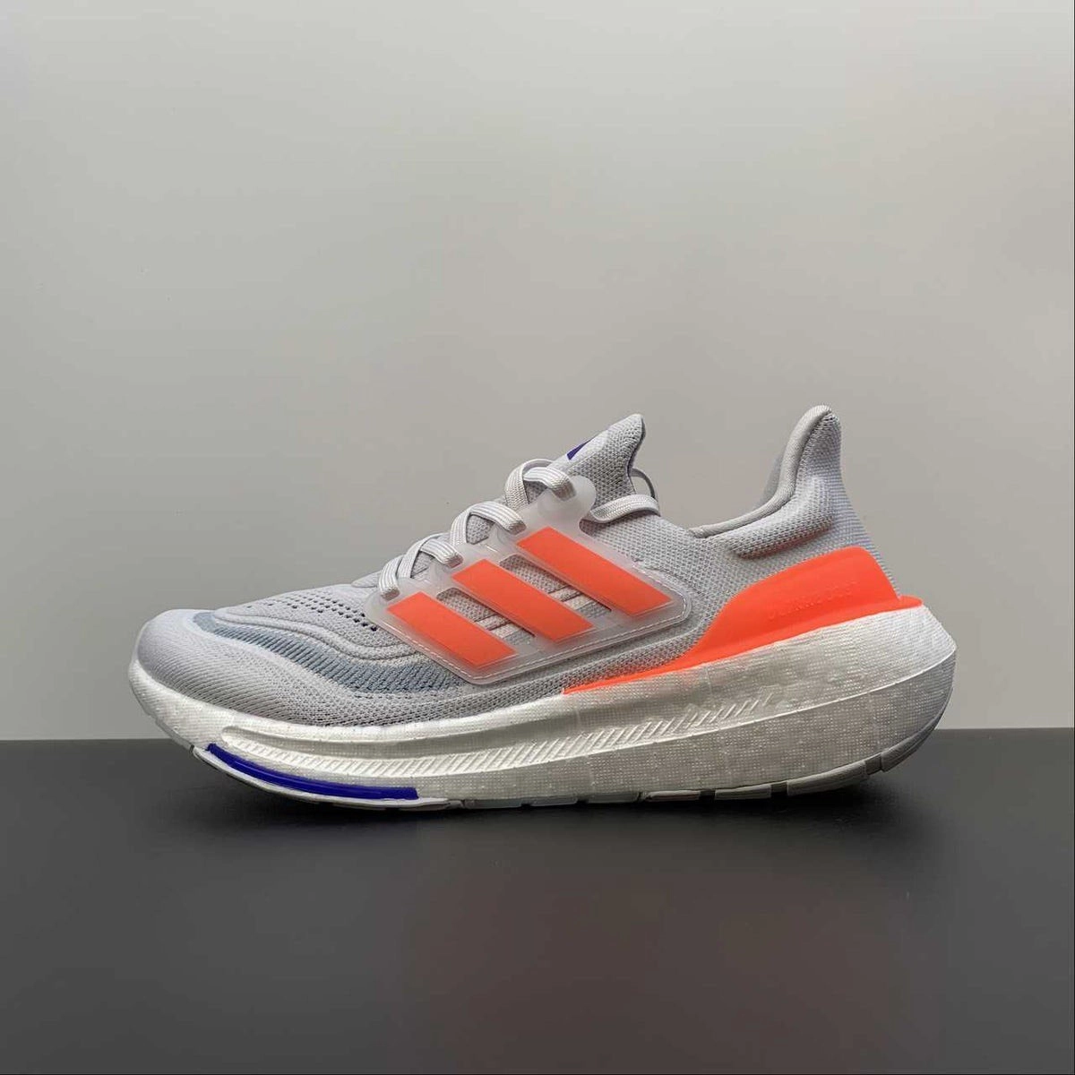 Crazy Shoes Adidas Adidas Ultraboost Light 23 Cinza com Laranja
