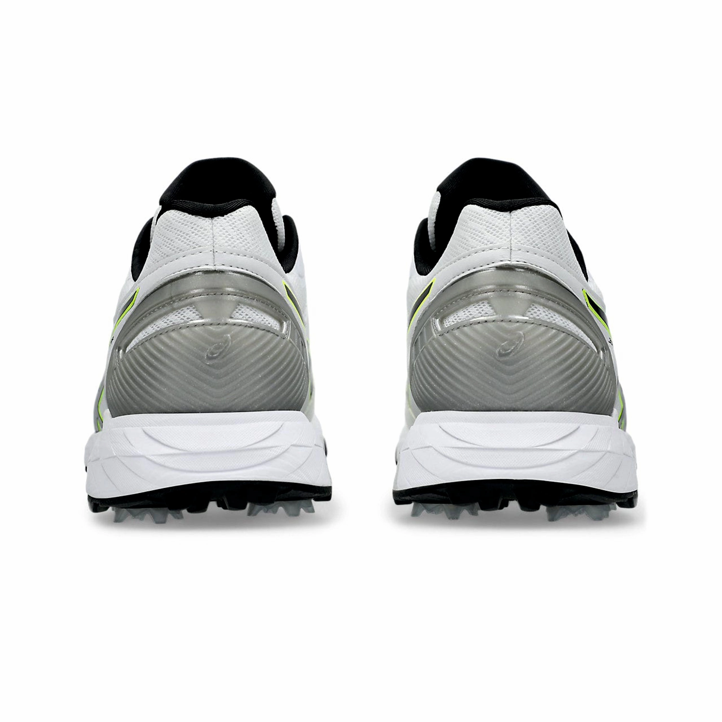 Asics Shoes Tracking Asics 350 Not Out FF Cricket Shoes Metal Spikes