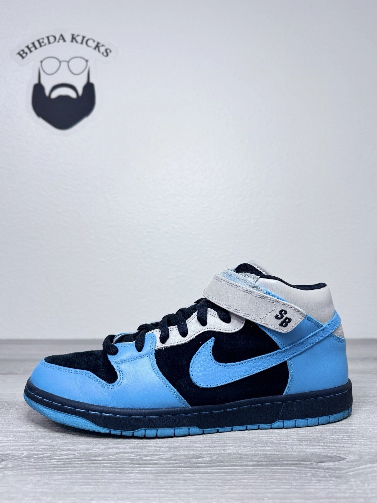 Asics Shoes Handball Size 13 - Nike SB Dunk Mid Aqua Fuel Blue 314383-041 Preowned Authentic