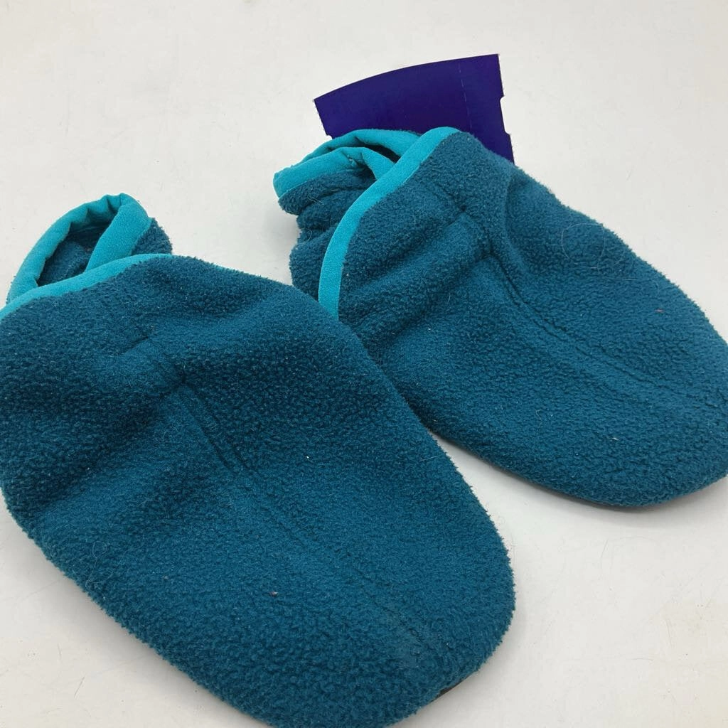 Islander Slippers Size 6-12m: Patagonia Blue Fleece Slippers