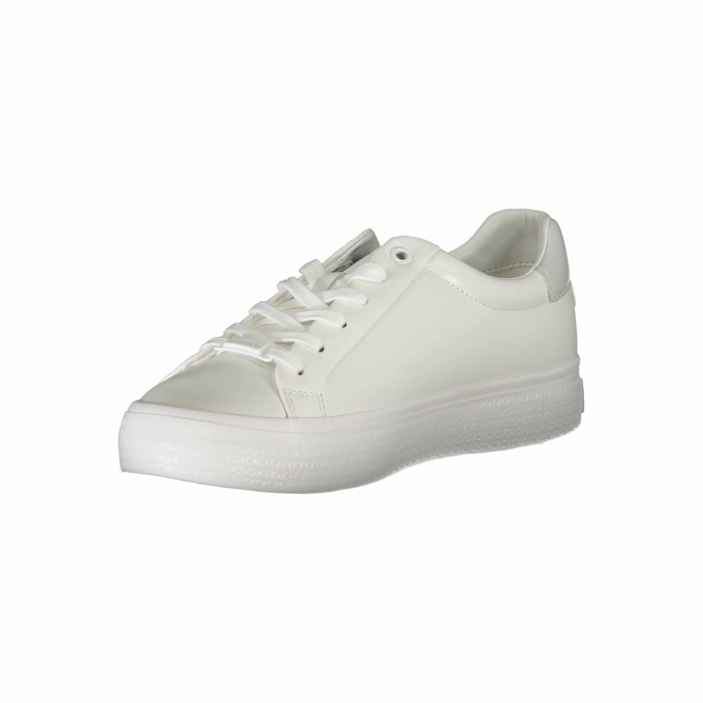 Calvin Klein Elegant White Sneakers with Contrast Detailing 302 Court Sneakers