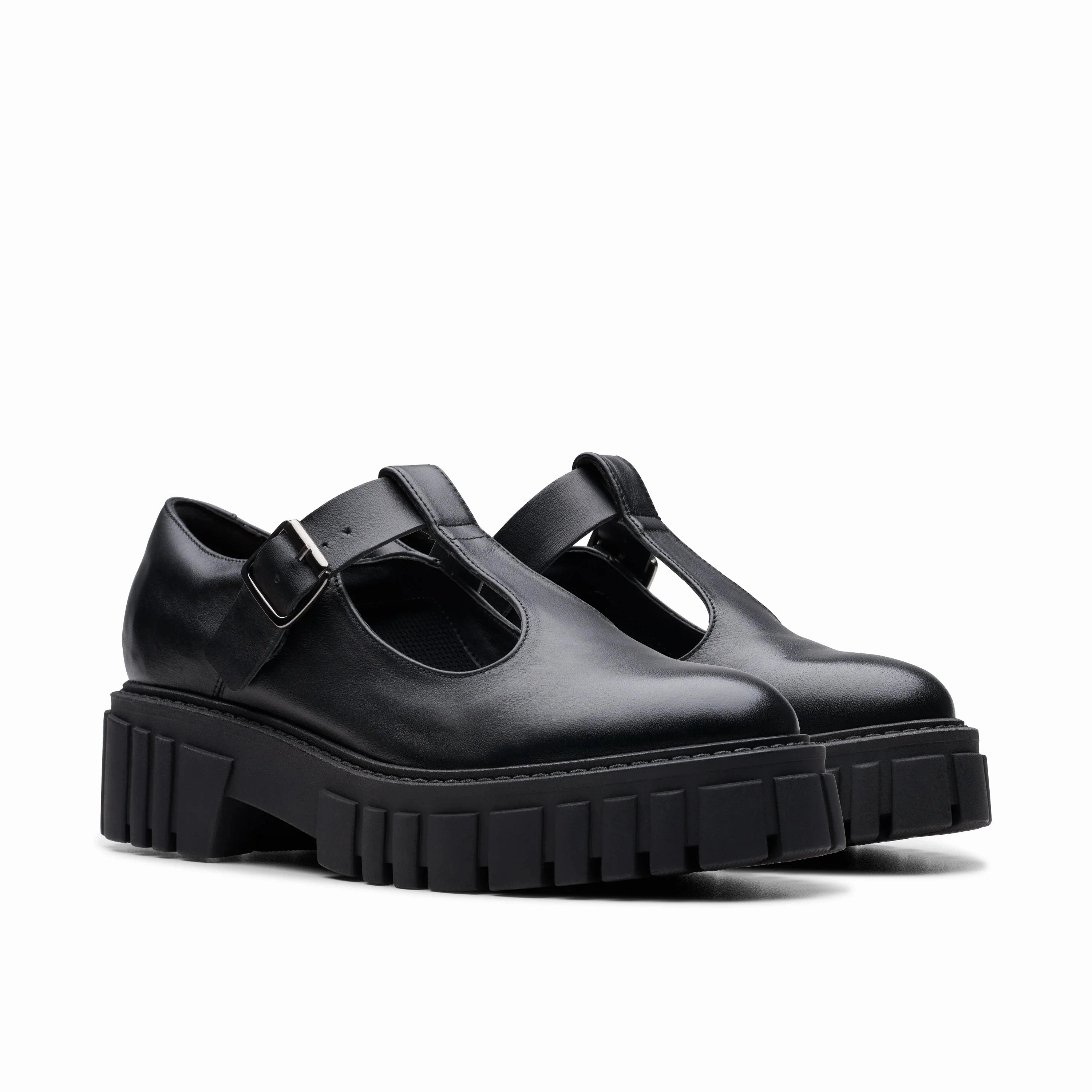 CLARKS | CASUAL SHOES | WOMEN | PAGE BAR BLACK LEATHER | BLACK React Element 55 Casual Shoes