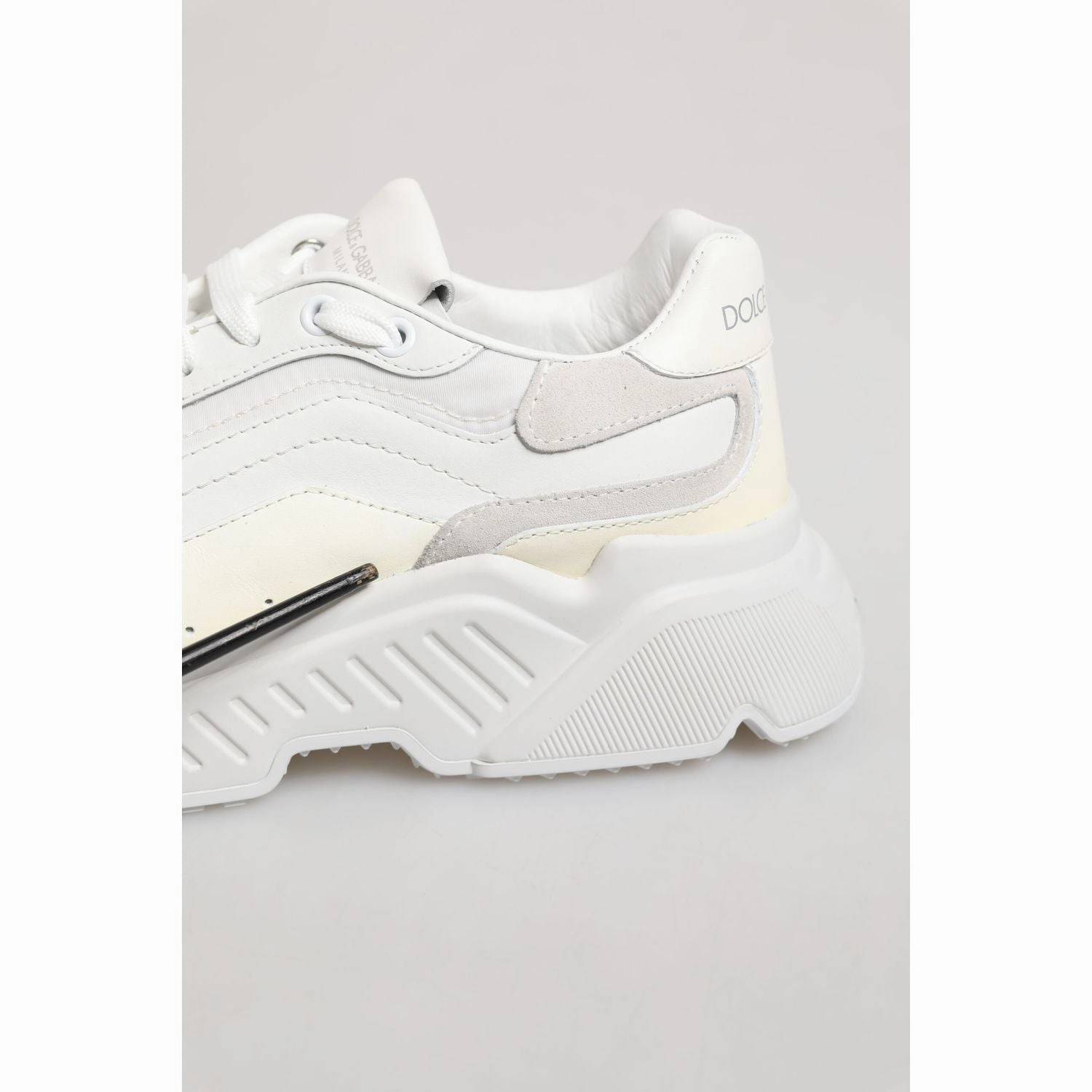 Dolce & Gabbana White Daymaster Low Top Mens Sneakers Shoes Best Zumba Sneakers