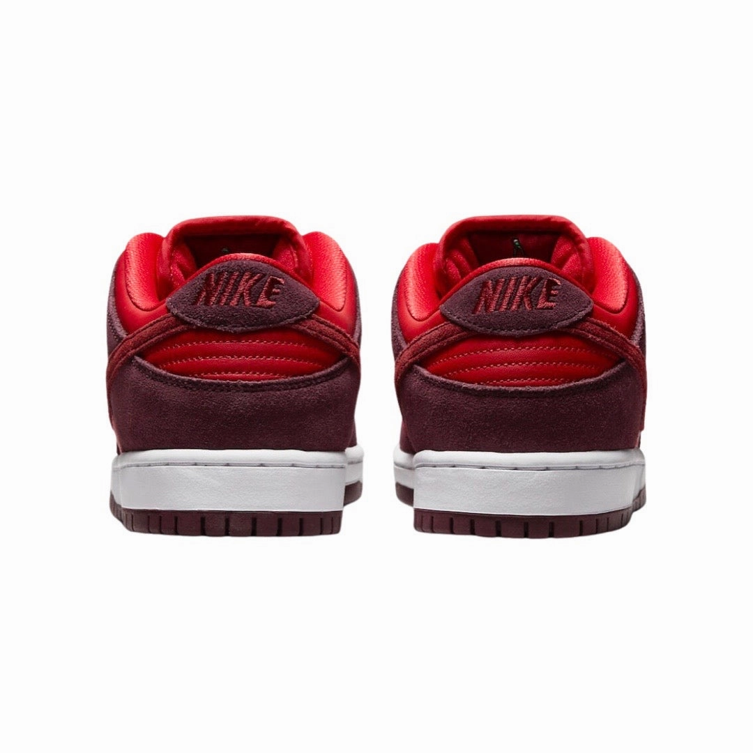 Asics Running Shoes Jolt 4 Nike SB Dunk Low Cherries Red Maroon