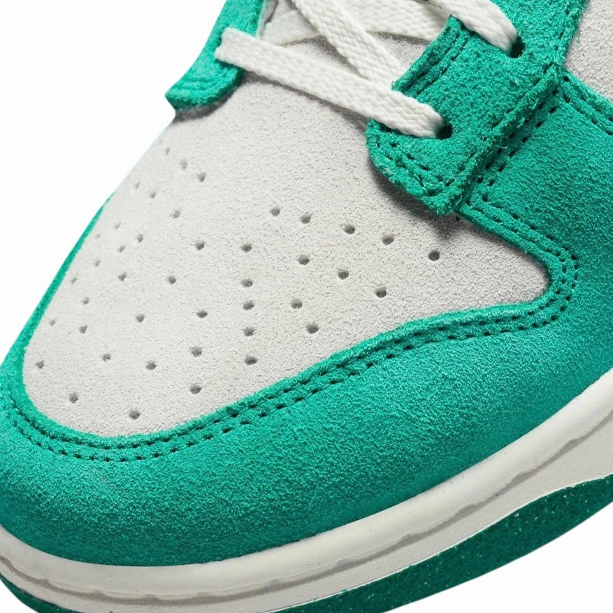 Women's Nike Dunk Low Neptune 85 Sail Lapis Off Noir Neptune Green Asics Kill Bill Shoes