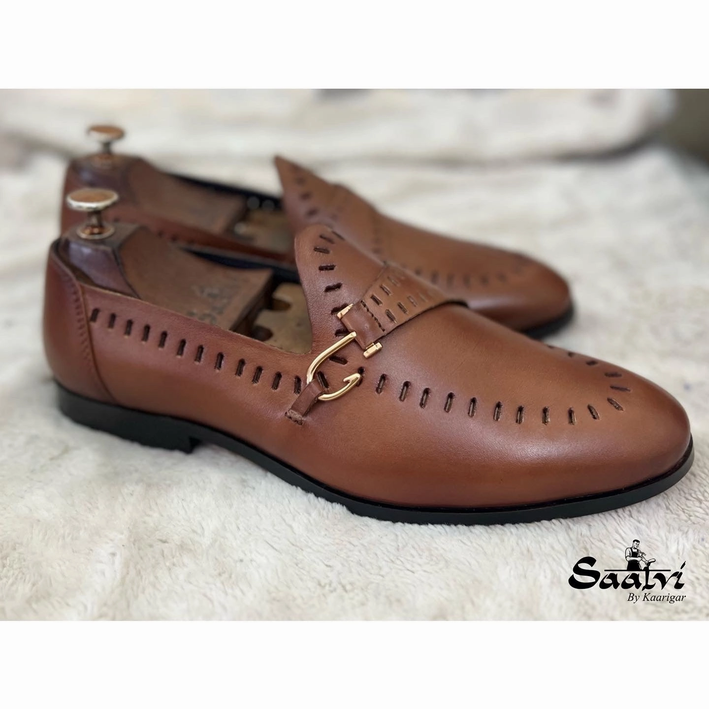 Cutwork Loafers Moritz Tan Chunky Tassel Loafers