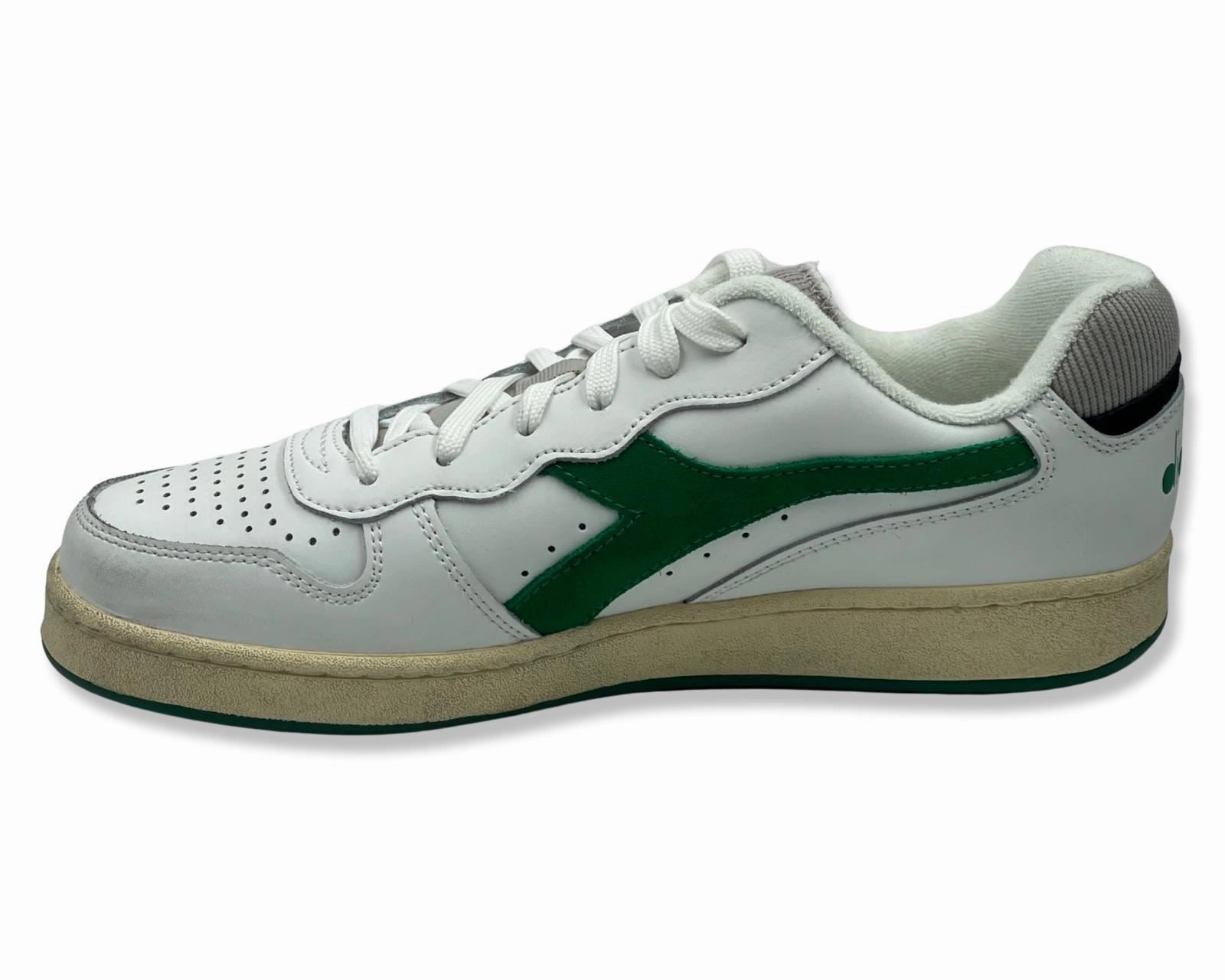 Diadora MI Basket Low sneakers In White & Green For Men's Best Running Shoes For Hip Pain