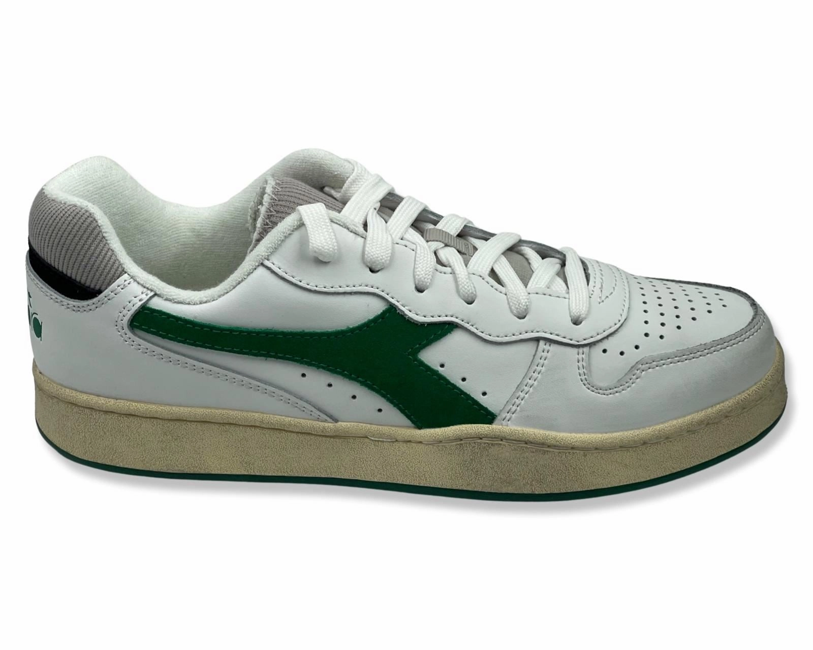 Diadora MI Basket Low sneakers In White & Green For Men's Running Shoes Cross Country