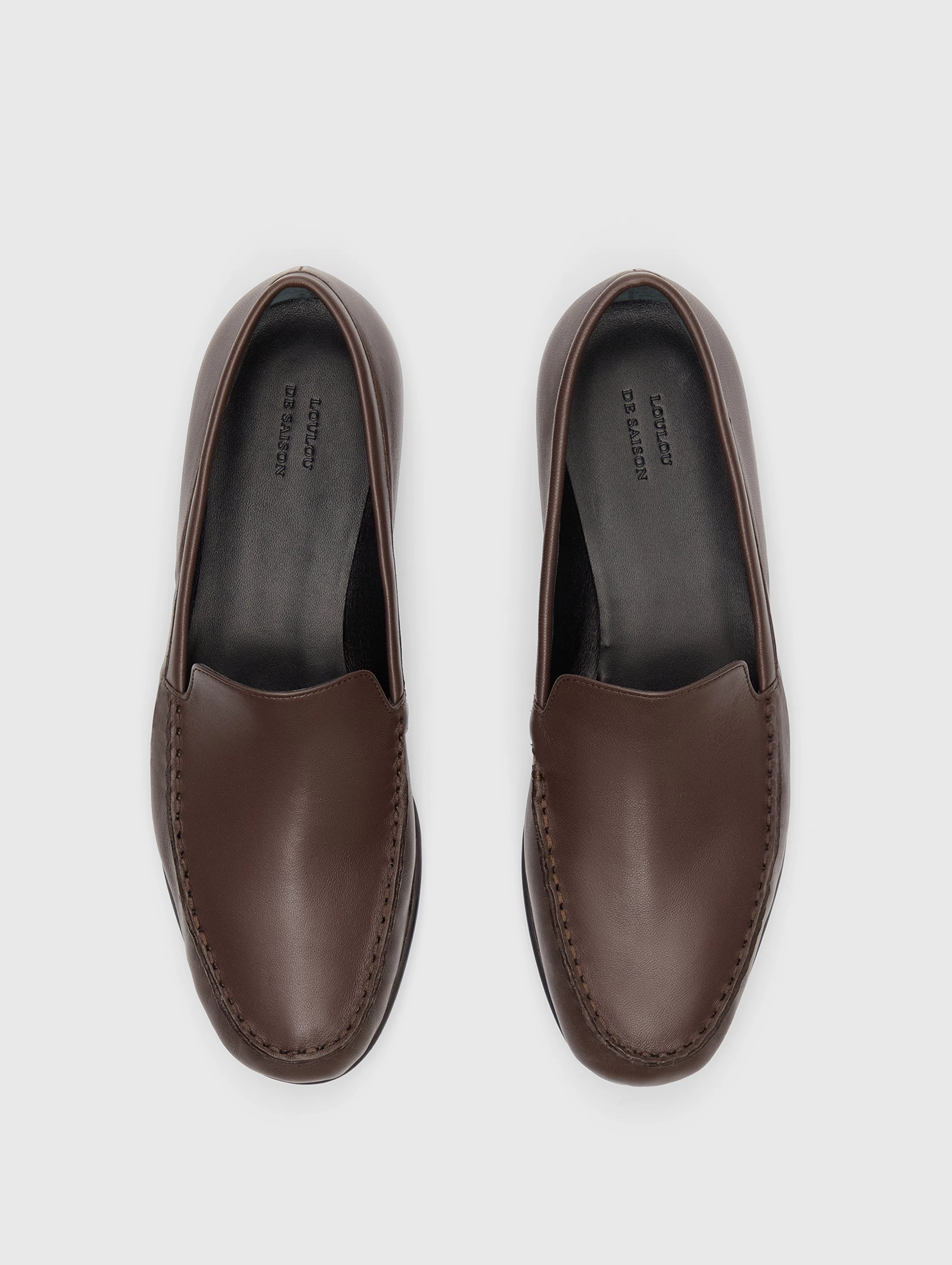 Boros Classic Loafers in Brown Old Money Loafers Outfit