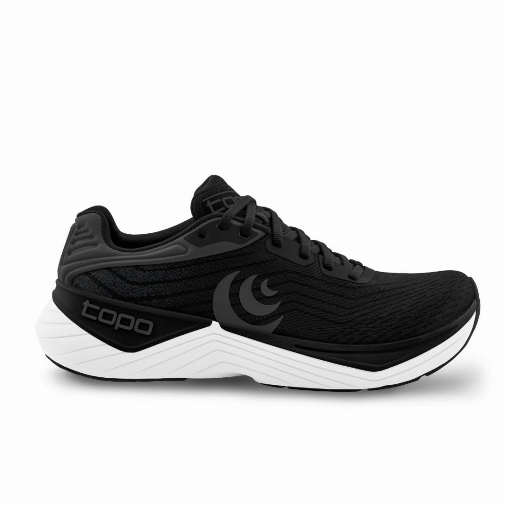Topo Athletic Women's Ultrafly 5 - Black/White New Balance Running Shoe