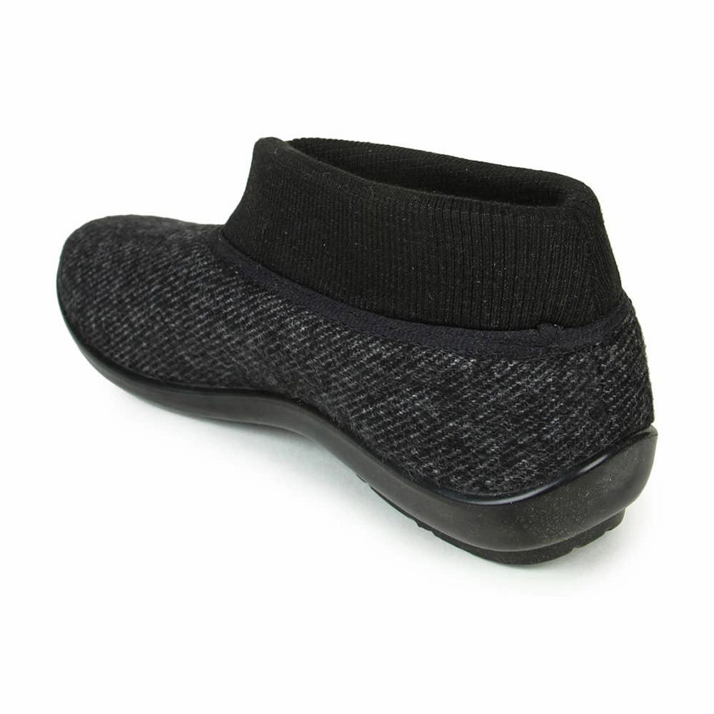 Bandolino Casual Shoes Gliders Black Casual Ballerina Shoes For Women FB-007 By Liberty