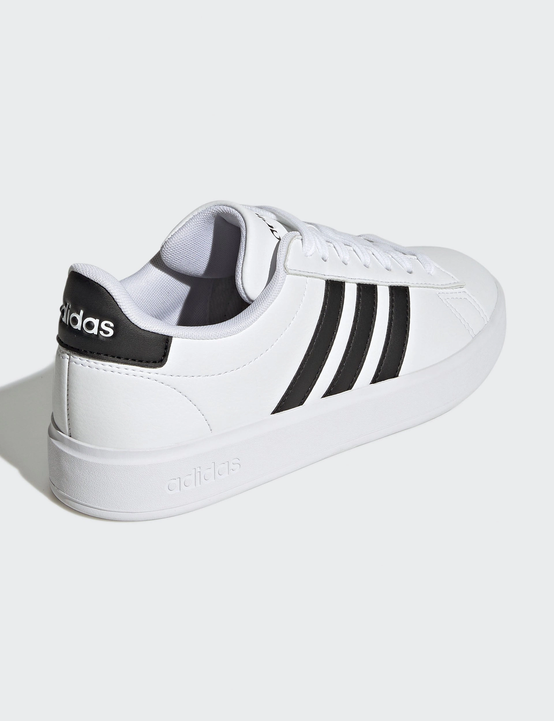 Grand Court Cloudfoam Lifestyle Court Comfort Shoes - Cloud White/Core Black Adidas Campus 00s Shoes