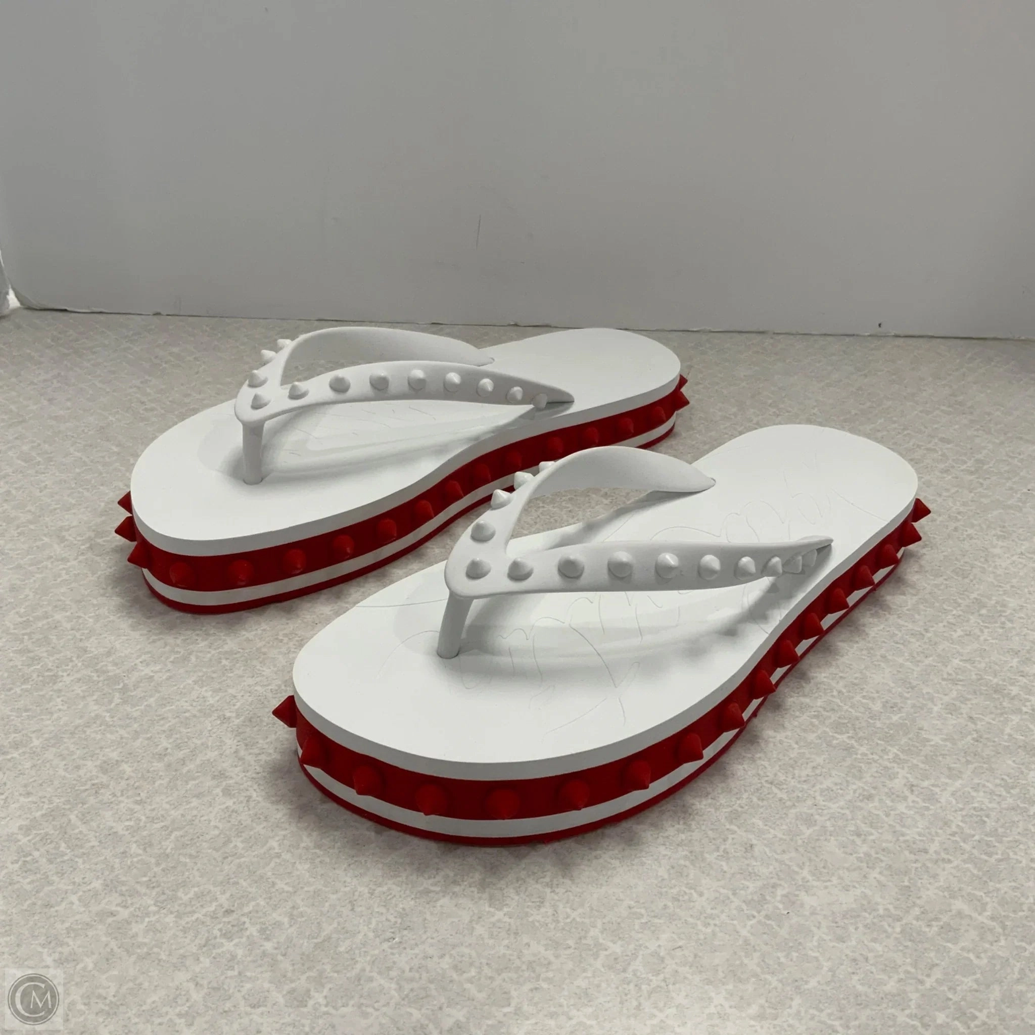 Sandals Luxury Designer By Christian Louboutin In Red & White, Size: 9 Thong Flip Flops