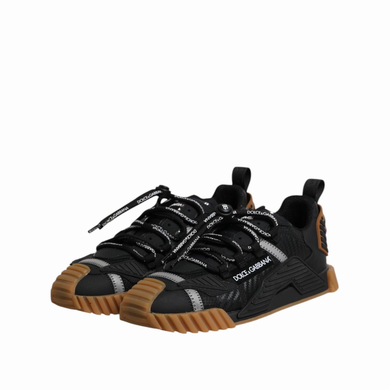 Match Sneakers Dolce & Gabbana Black Logo Lace Up Low Top NS1 Sneakers Shoes