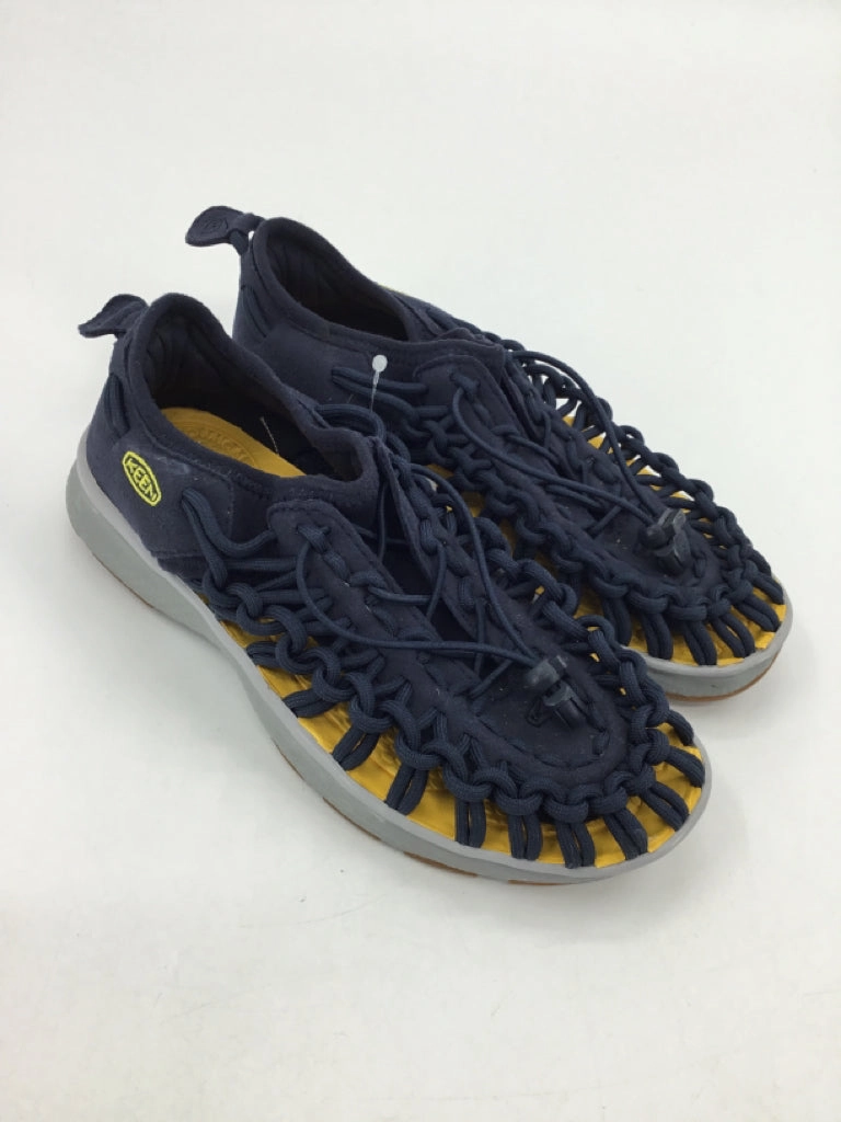 Toe Hold Flip Flops Keen Child Size 1 Youth Navy Sandals/Flip Flops