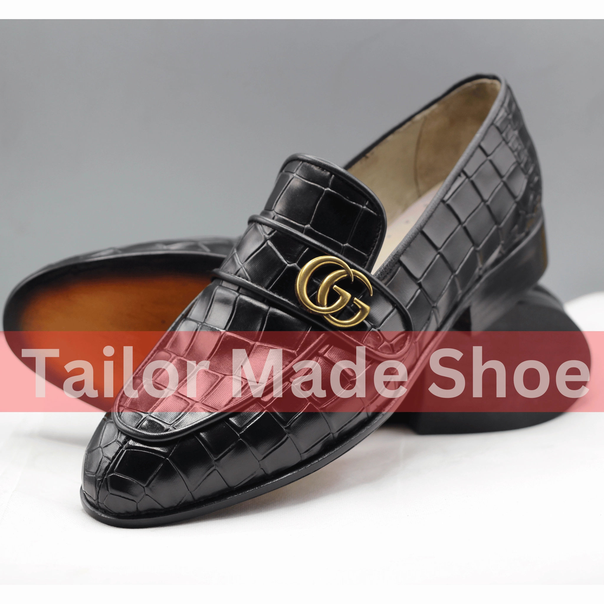 Frye Loafers Luxury Black Crocodile-Embossed Loafers with Gold Accent Exclusive Black Crocodile Texture Loafers  Handmade Elegance