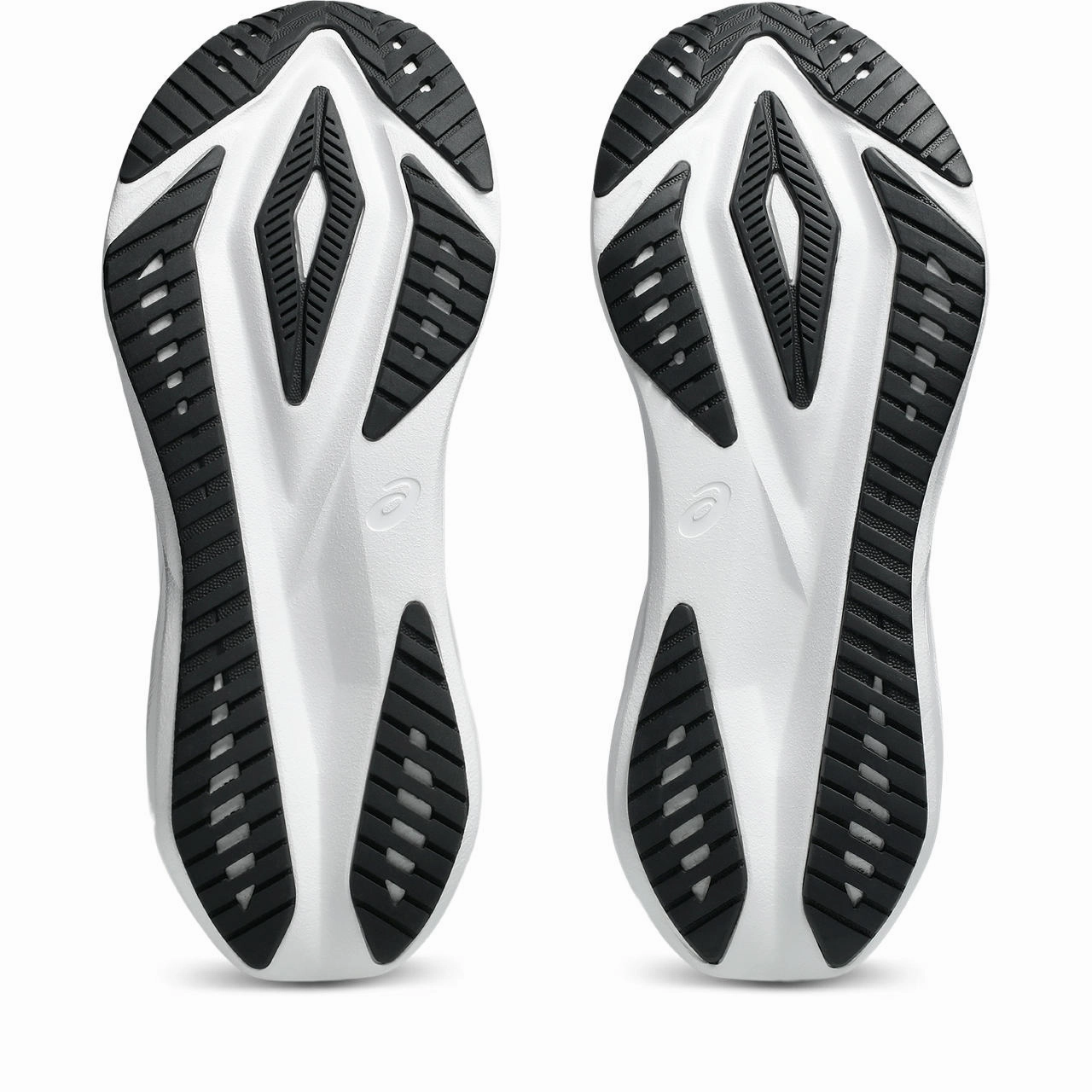 Running Shoes That Run Wide 'ASICS' Men's Versablast 4 - Black / Pure Silver