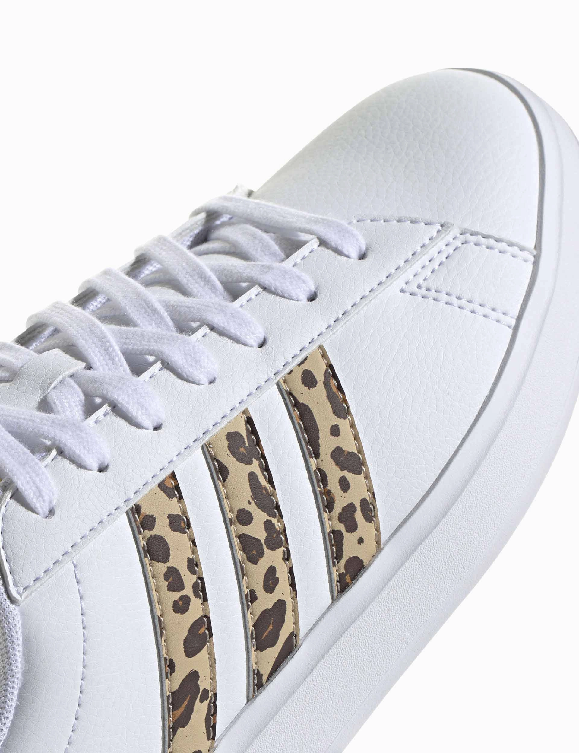 Adidas Stellasport Shoes Grand Court 2.0 Shoes - Cloud White/Magic Beige/Matte Gold