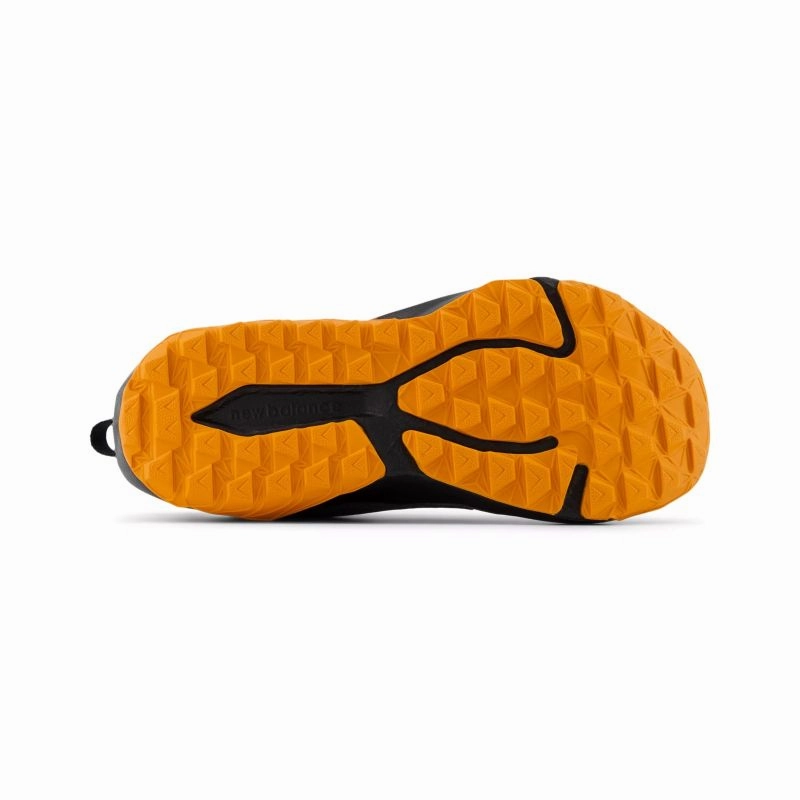 New Balance 327 White And Black New Balance DynaSoft Nitrel v6 PS Kids Trail Running Shoes