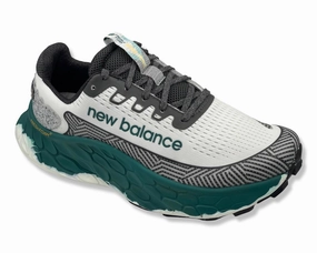 New Balance MTMORLW3 2E Trail Running Shoes with Vibram Sole Max Cushioned Running Shoes
