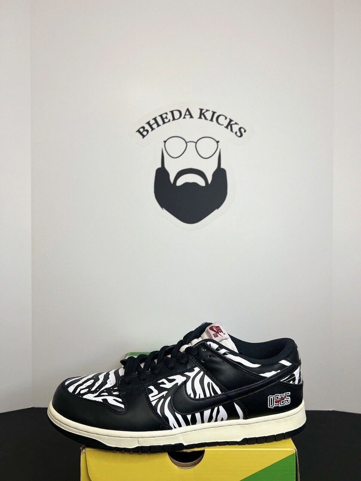 Nike Quartersnacks x Dunk Low SB Zebra Rare DM3510-001 Preowned Mens Size 11 Asics Gel-quantum 180 3 Running Shoes