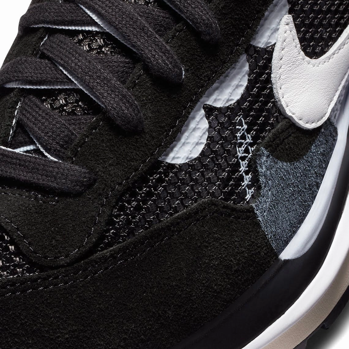 Nike Sacai x Vaporwaffle Black Summit White Asics Shoes Gel Contend 7