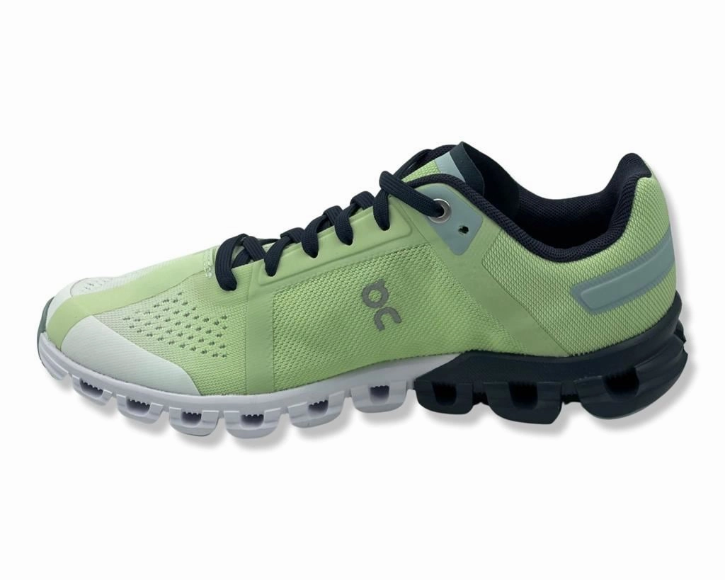 On Cloudflow Sneakers In Meadow Green & White For Men's Good Beach Running Shoes