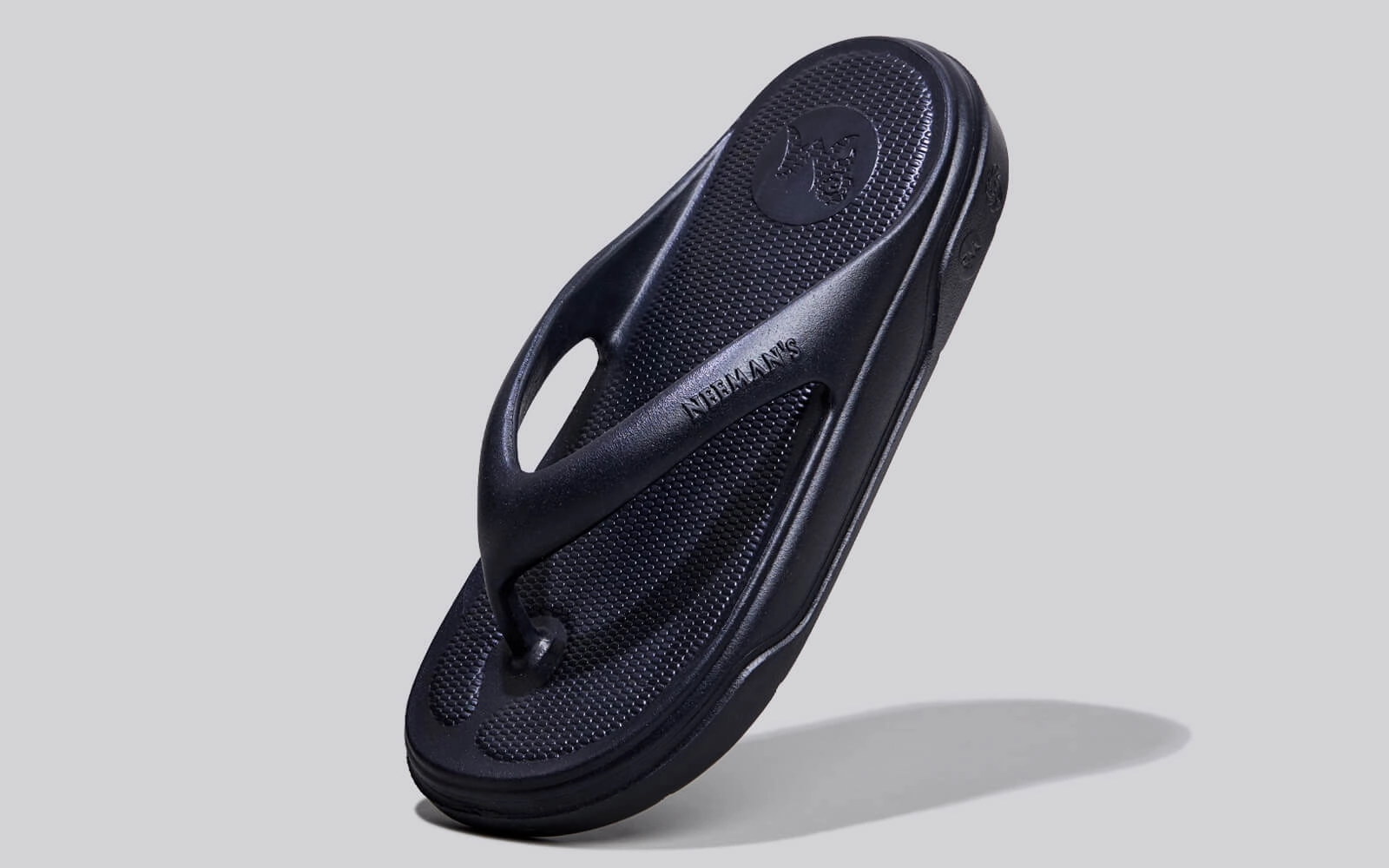 Cushers Flips For Women : Black Fuji Flip Flops