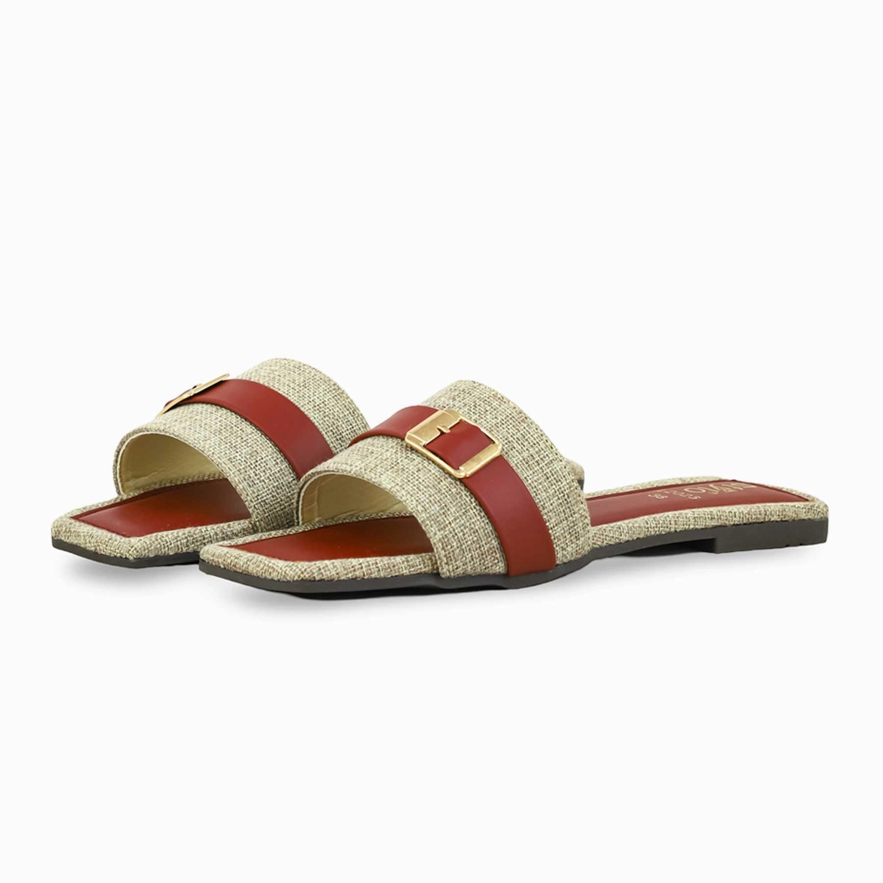 Snow Leopard Slippers Maroon Casual Slipper CL2026