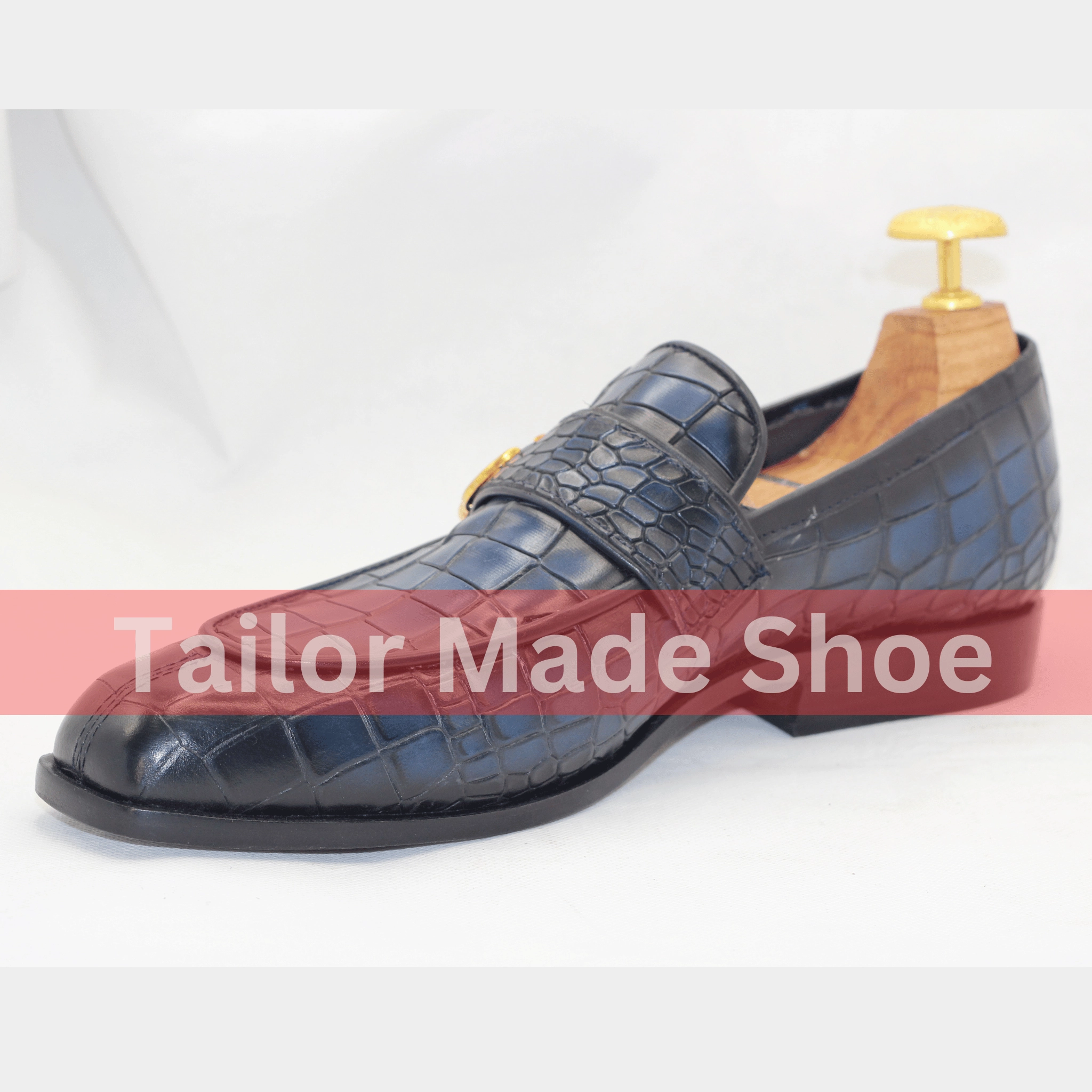 Men's Luxury Crocodile-Pattern Leather Loafers  Custom-Made Leather Loafers with Gold Detail  Navy Blue Elegance Chanel Loafers