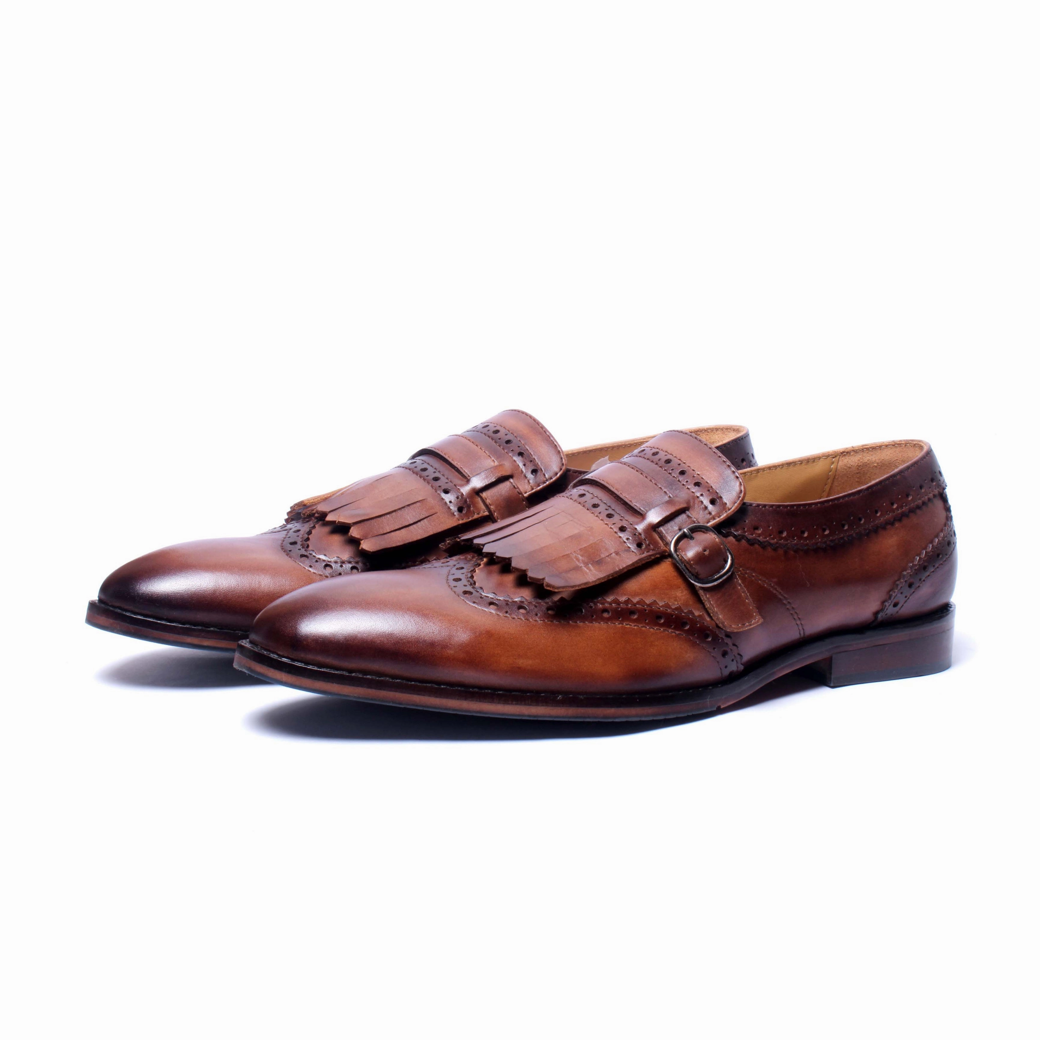 Bandolino Lindio Loafers Wingcap Monk Loafers - HP
