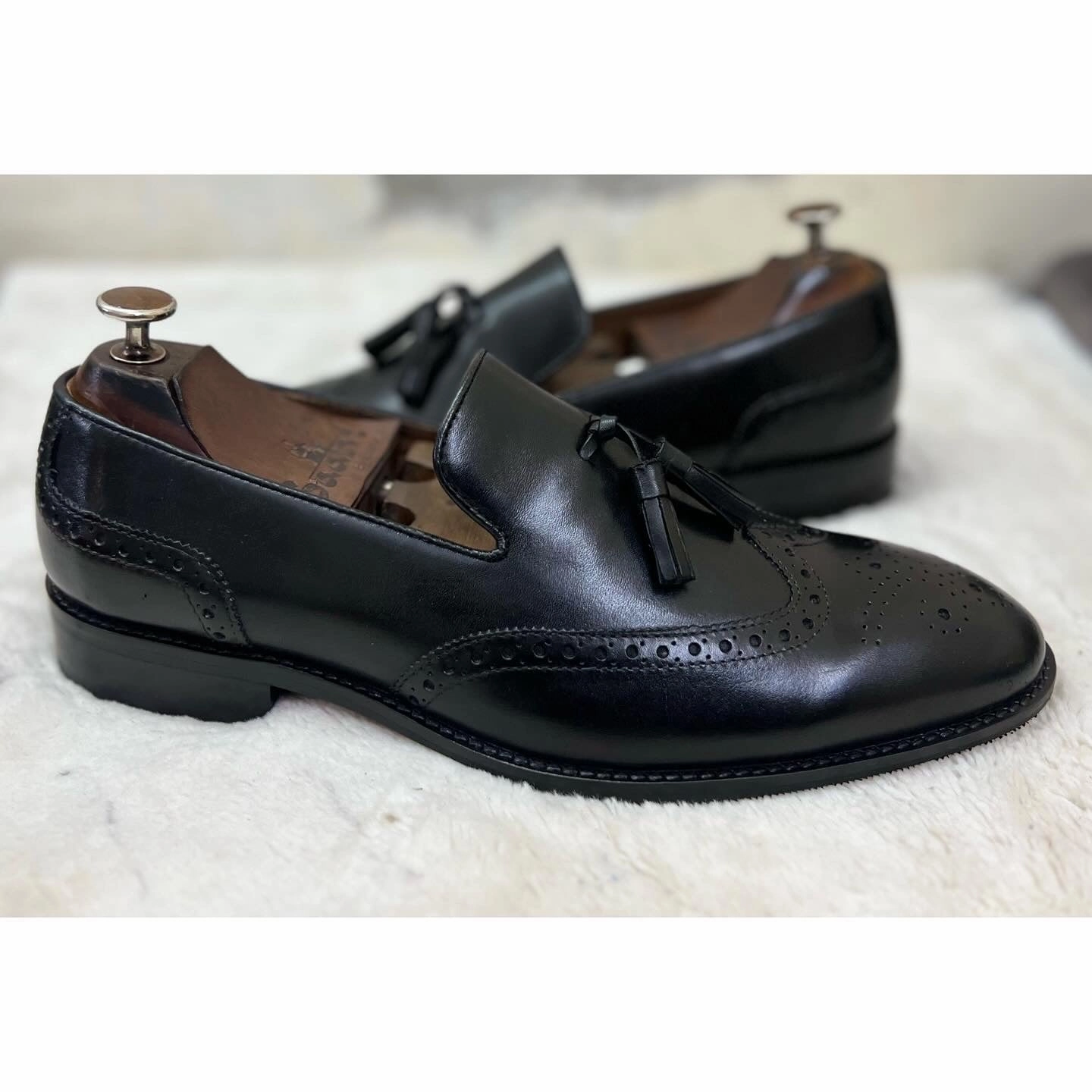 Wingtip Brogue Tassel Loafers Loafers Catonsville Menu