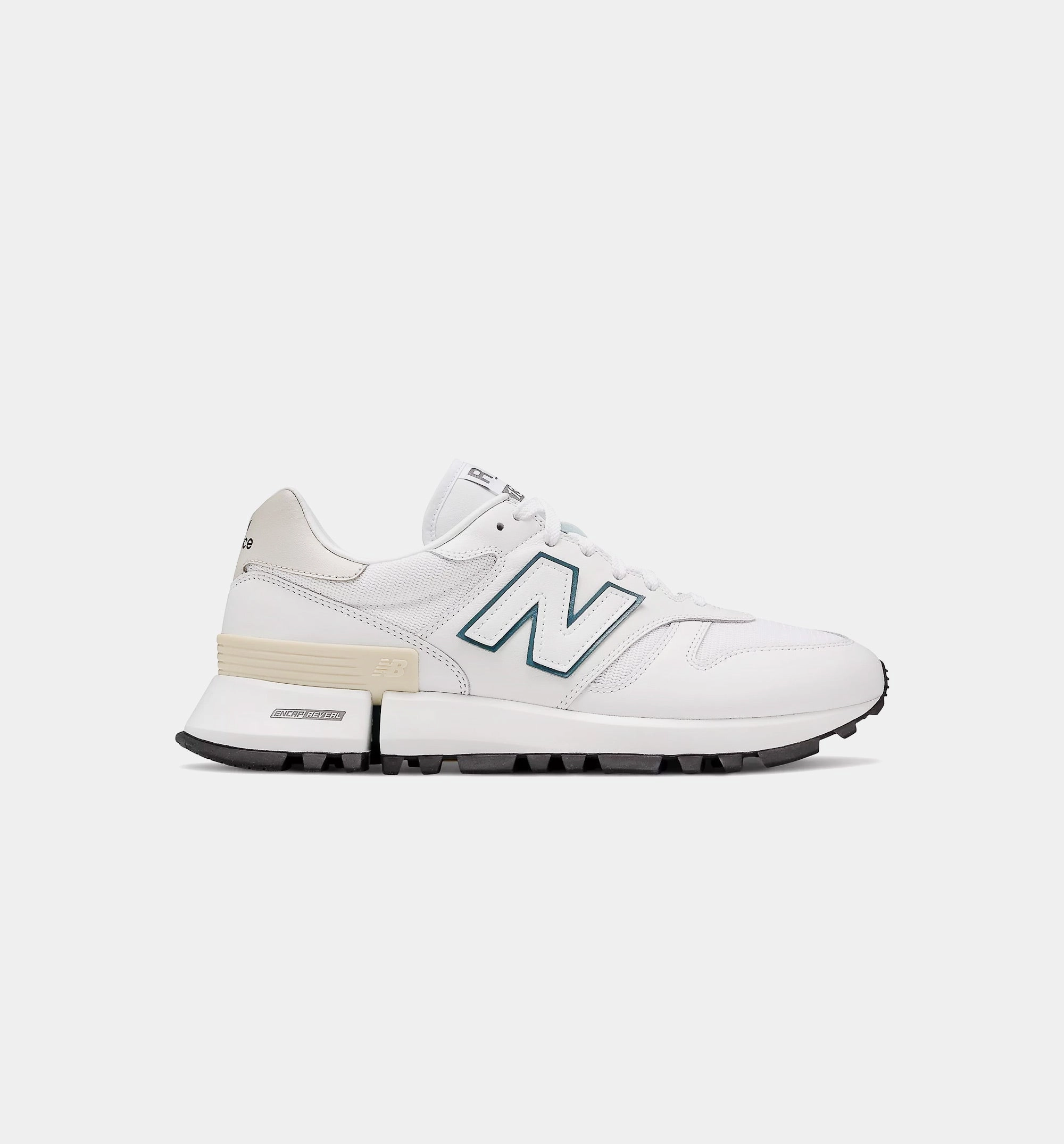 RC 1300 Mens Running Shoe - White/Green Running Shoes For Road Runners