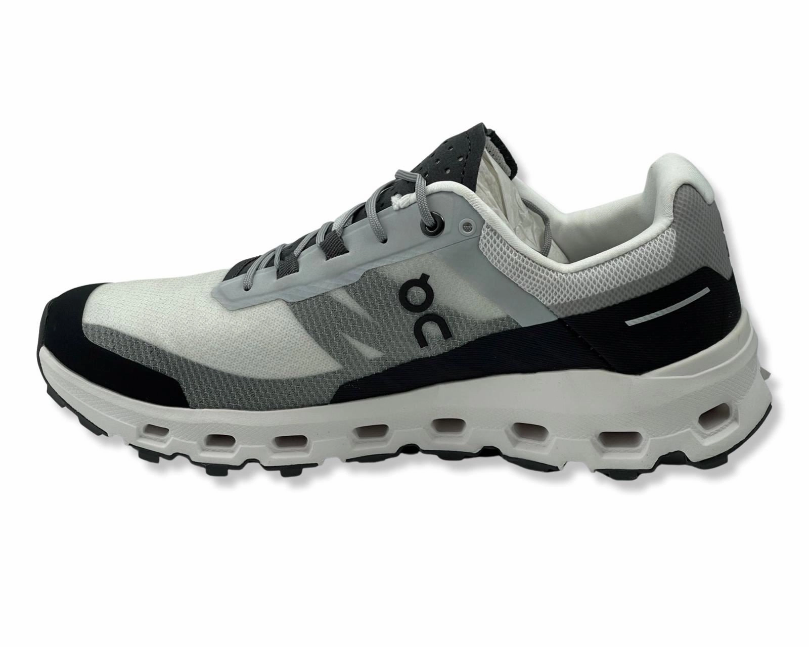 On Cloudvista Sneakers In Glacier Gray & Black for Men's Arahi 6 Running Shoe