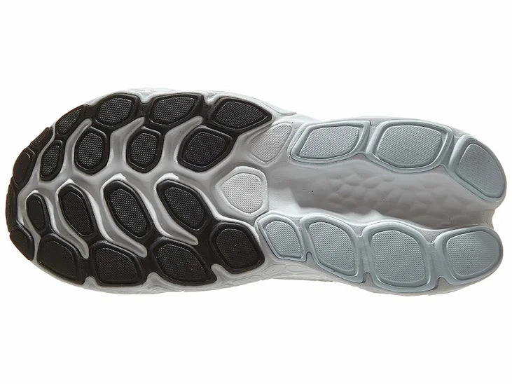 Flame Running Shoes New Balance | Fresh Foam X More v4 | Women's | Black/Starlight