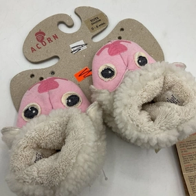 Size 0-6m: Acorn Pink Lamb Fuzzy Slippers NEW Zelda Slippers