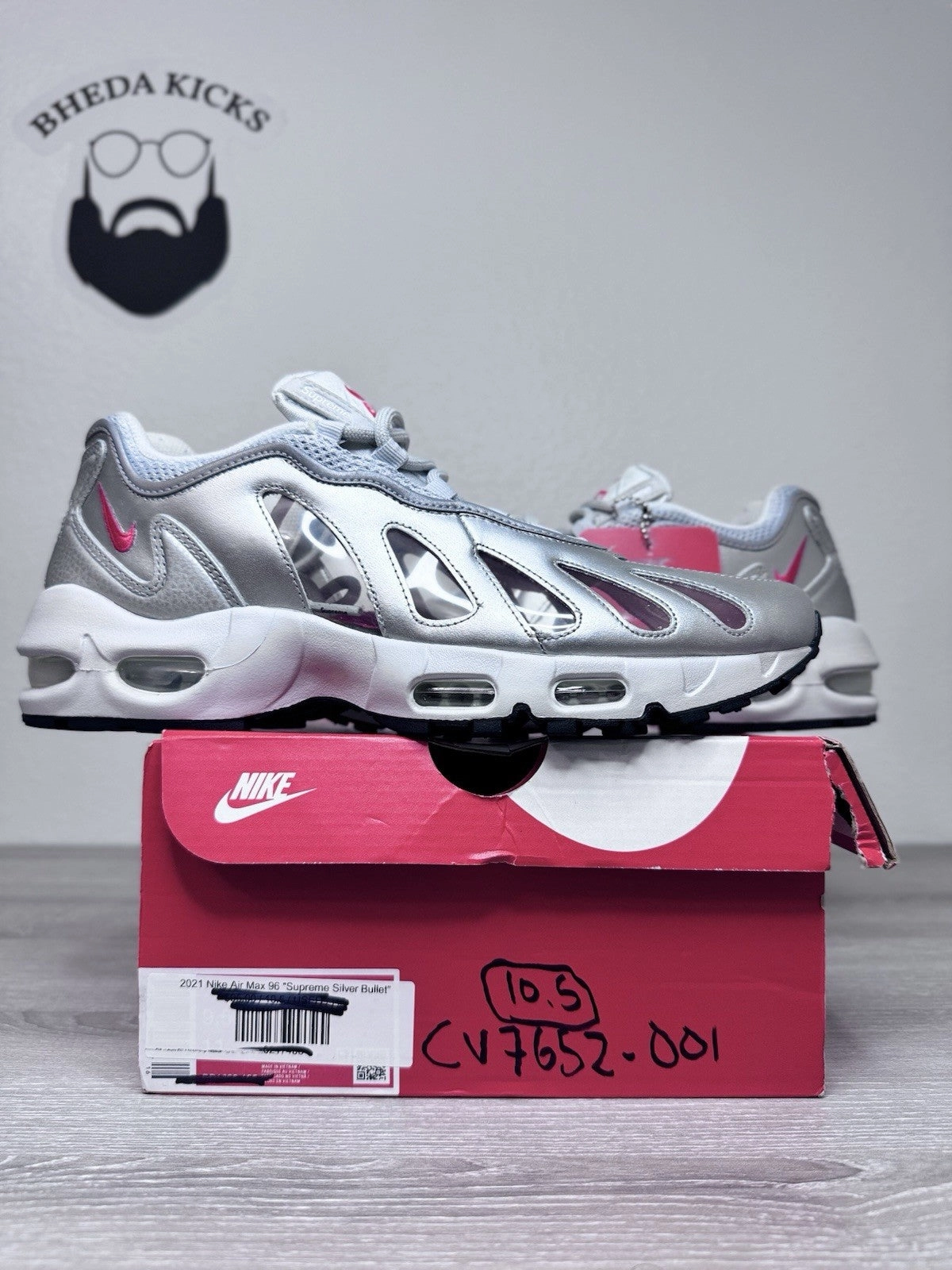 Size 10.5 - Nike Air Max 96 x Supreme Metallic Silver 2021 CV7652-001 Preowned Asics Vollyball Shoes