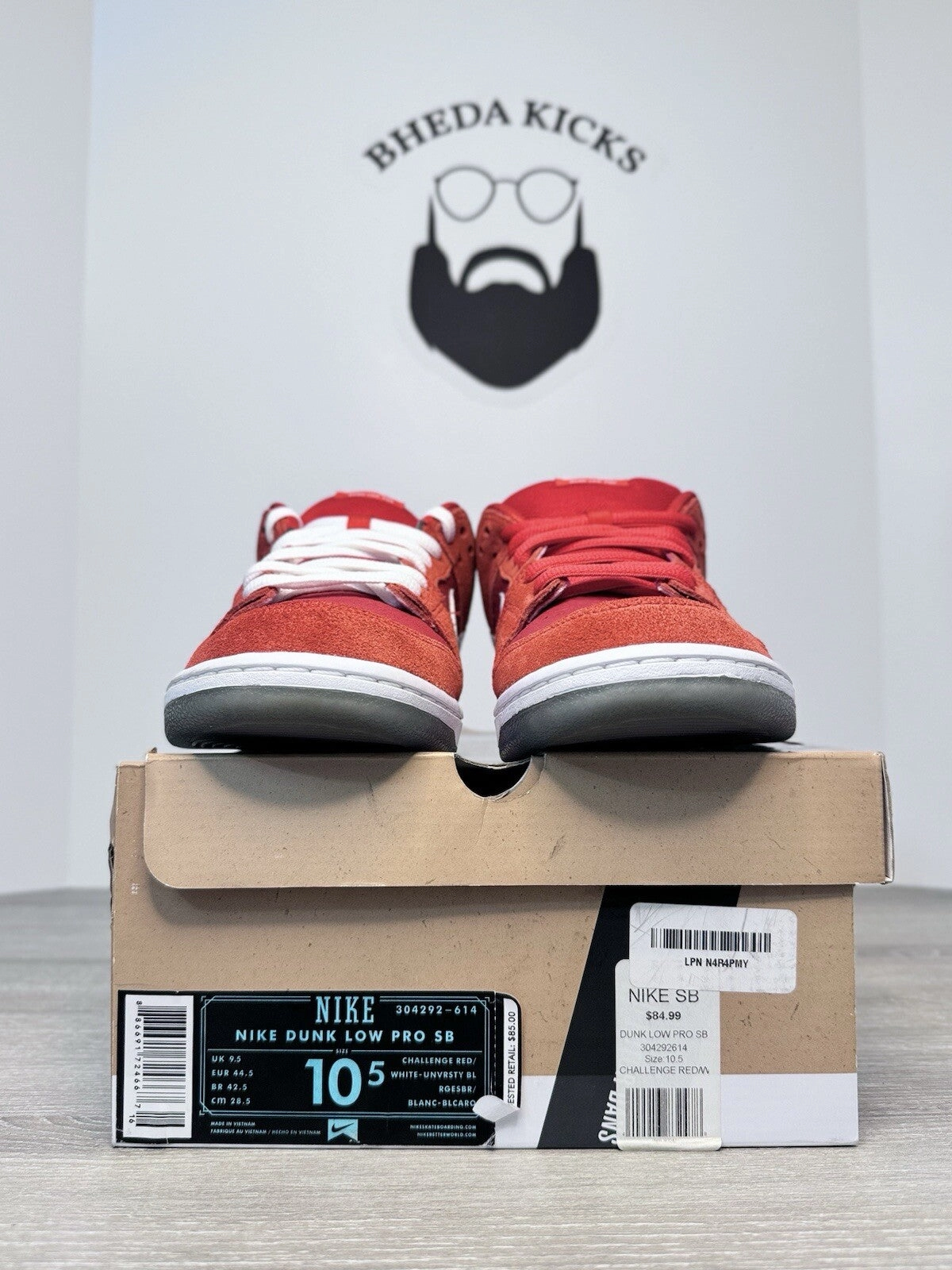 Asics Gel-contend 7 Running Shoe Size 10.5 - Nike Dunk Pro SB Low Challenge Red 304292-614 Preowned Og Authentic