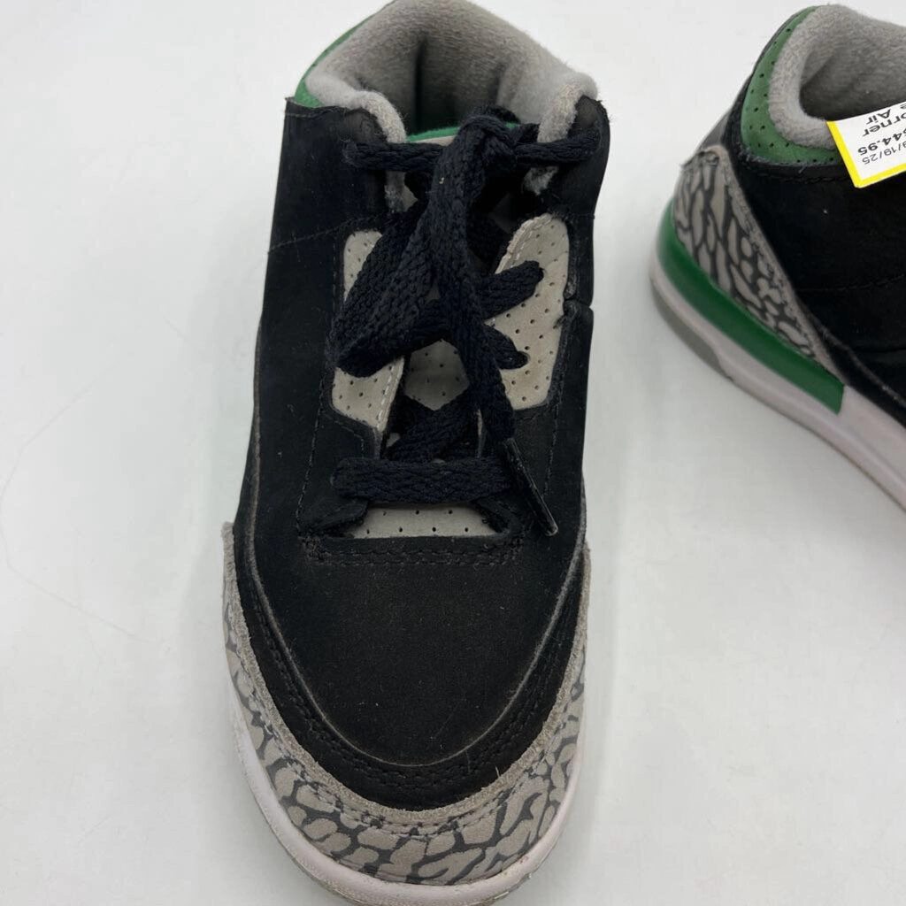 Size 10: Nike Air Jordan 3 Retro Green White Black Lace Up Sneaker Asics 2160 Running Shoes