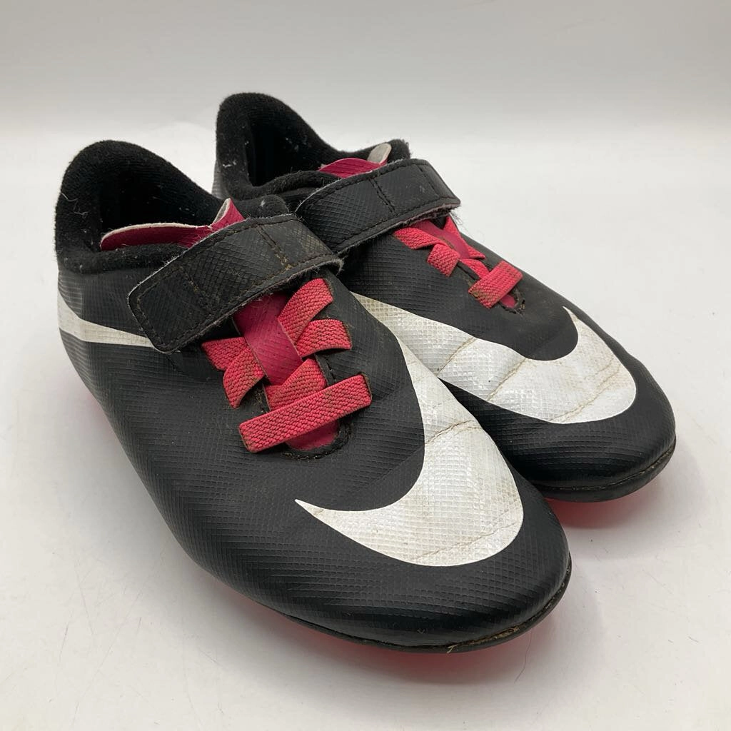 Asics Shoes Gel Quantum 180 Size 11: Nike Black/White/Pink Velcro Strap Soccer Cleats