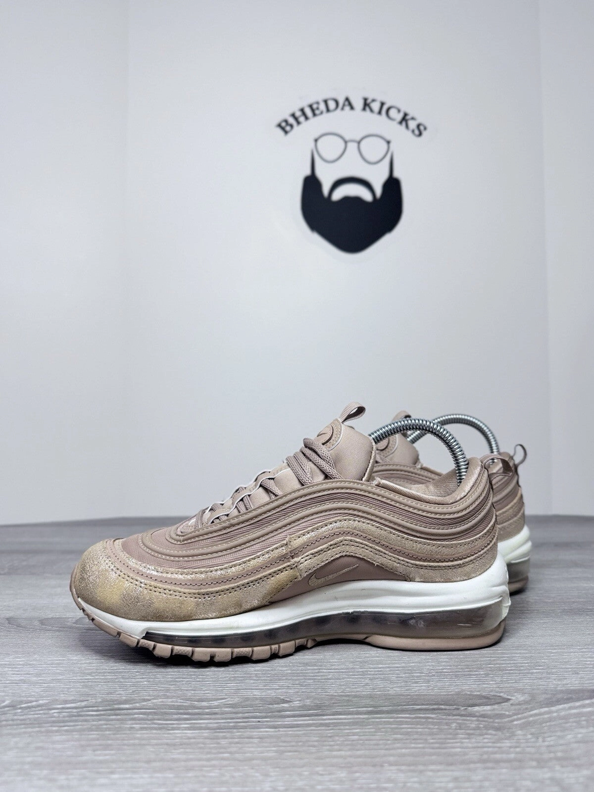 Size 8W - Nike Air Max 97 Women's Hemp White Pearl FB1289-200 Preowned Asics Skateboarding Shoes