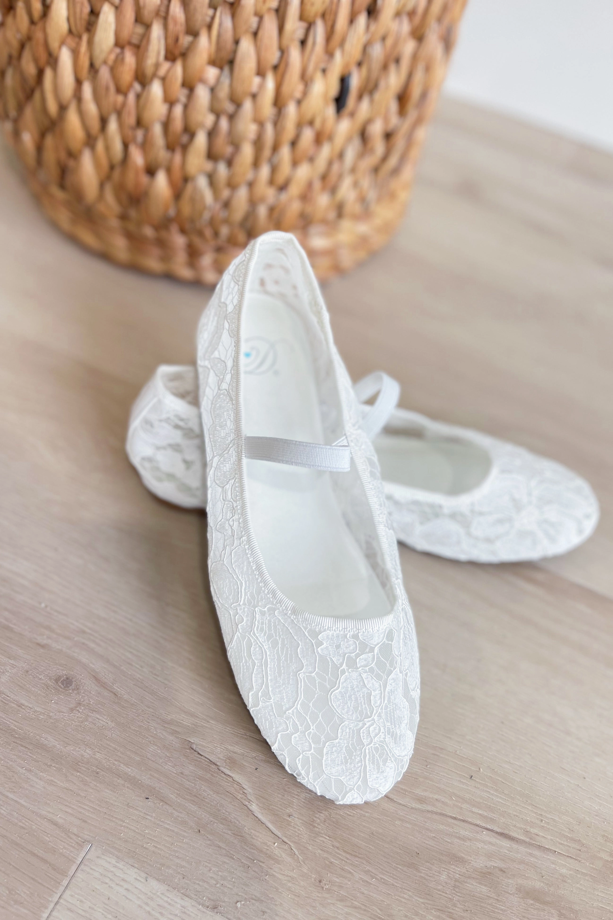 Abella Flat Shoes Soda Renee Lace Ballerina Flat *FINAL SALE*