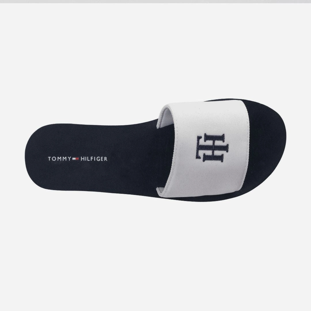 Sandals Resort Plan Tommy Hilfiger Adelinn Flatform Wedge Sandal - WHT