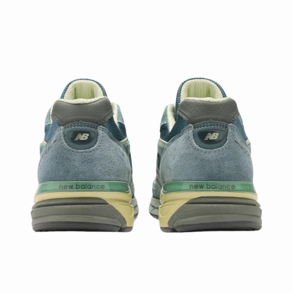 New Balance Walking Trainers New Balance 990v4 MiUSA Auralee Blue White Cream