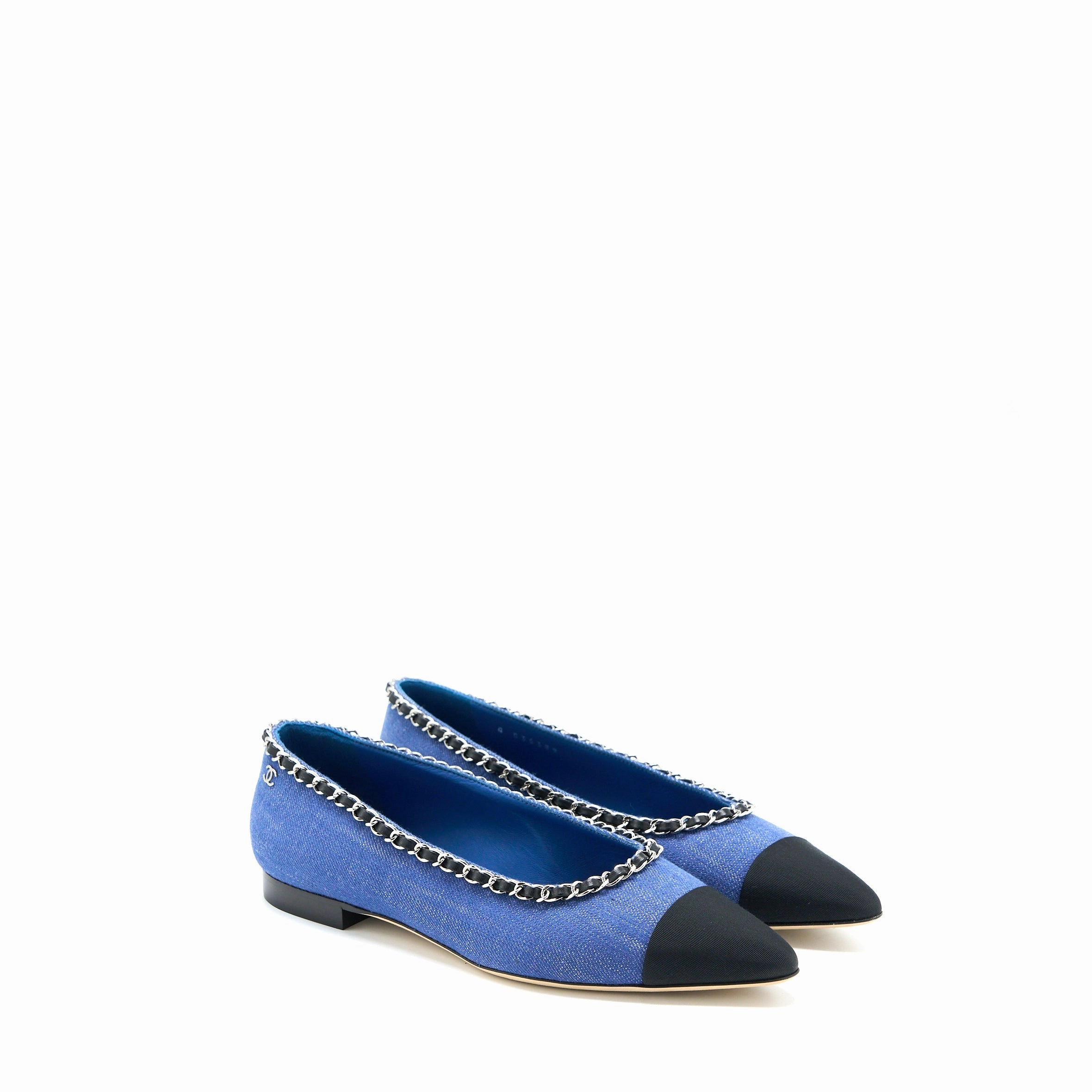 Chanel Size 39 Flat Shoes Denim Blue/Black SHW Treasure And Bond Shoes Flats