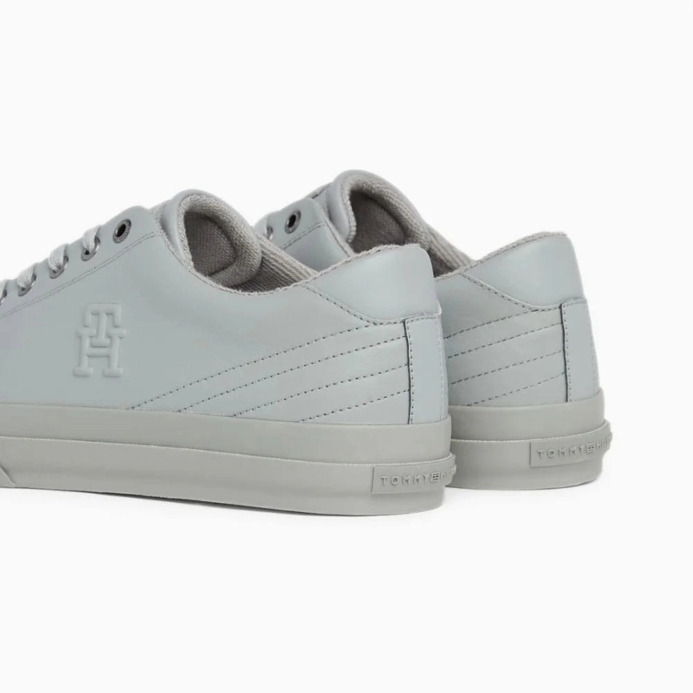 Tommy Hilfiger Th Hi Vulc Street Low Lth Mono Sneaker FM0FM04780-GRY Smart Casual With Sport Shoes
