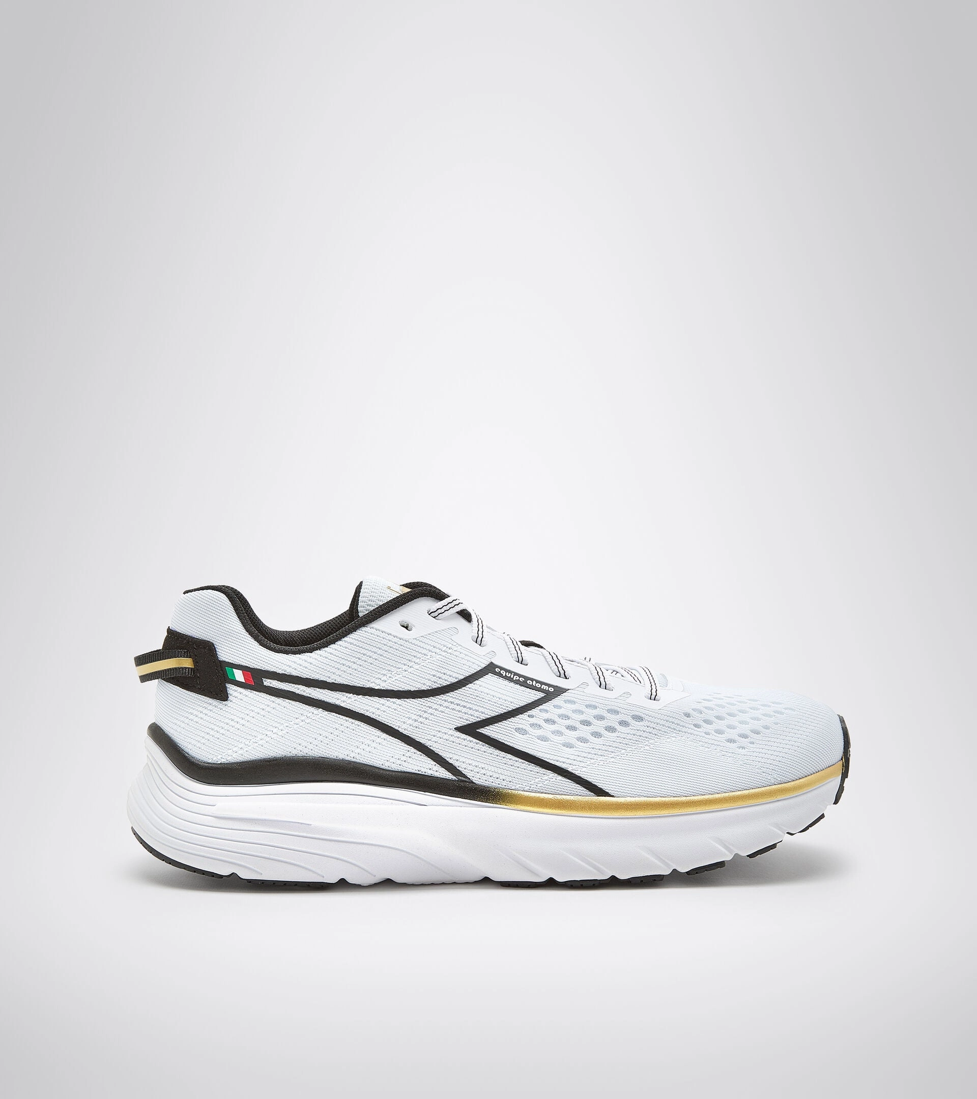 Lightweight Stability Runnin Diadora Mens Equipe Atomo (101.178051)