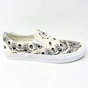 Vans Classic Slip On (Bandanas) Classic White Black Skulls Womens Casual Shoes Unisex Diadora Titan Premium Casual Shoes