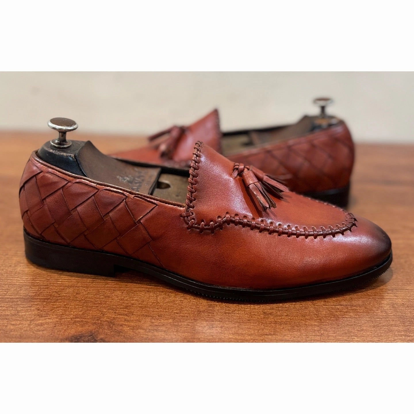 Unique Loafers Gael - Brown Weaved Loafers