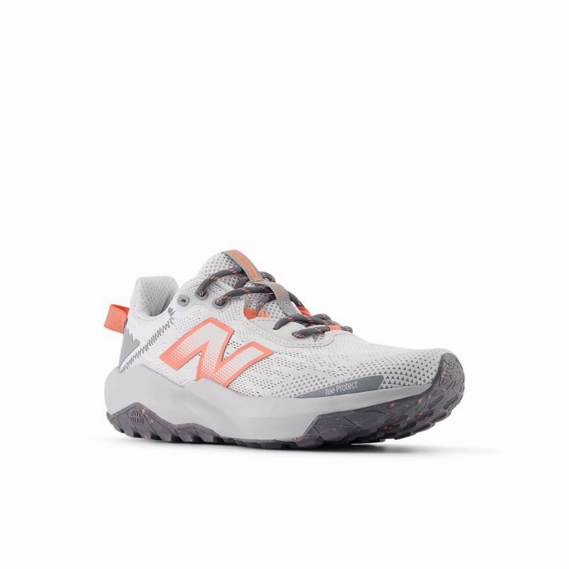 New Balance Tekela V4 New Balance DynaSoft Nitrel v6 GS Kids Trail Shoes